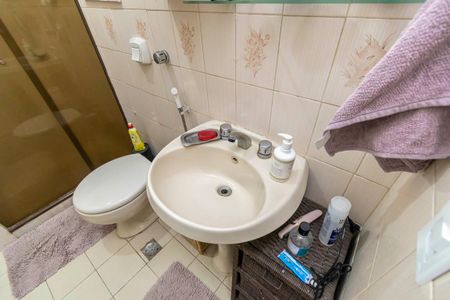 Apartamento à venda com 70m², 2 quartos e 1 vagaBanheiro