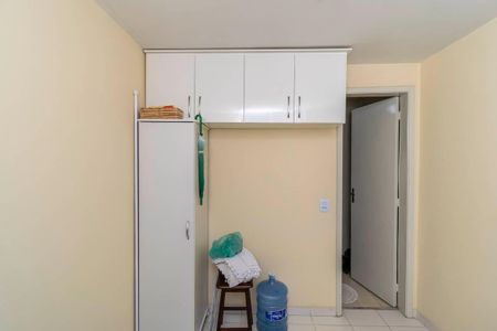 Apartamento à venda com 70m², 2 quartos e 1 vagaQuarto de Serviço - Armários