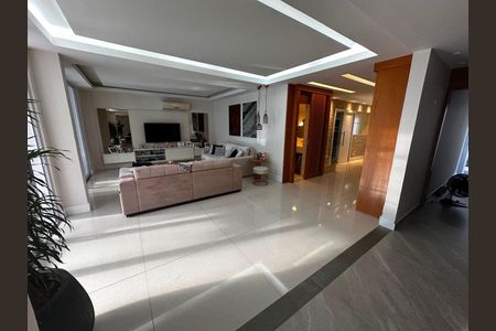 Casa à venda com 4 quartos, 230m² em Recreio dos Bandeirantes, Rio de Janeiro