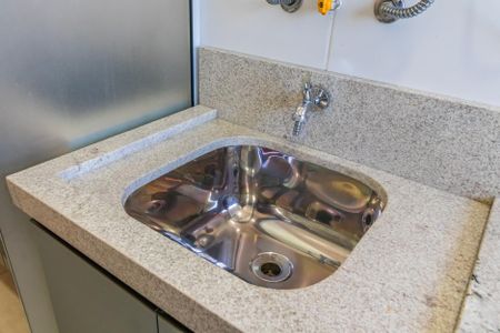 Apartamento à venda com 55m², 2 quartos e 1 vaga Apartamento à venda com 55m², 2 quartos e 1 vagaÁrea de Serviço