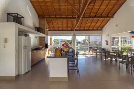 Apartamento à venda com 86m², 3 quartos e 2 vagas Apartamento à venda com 86m², 3 quartos e 2 vagasÁrea comum - Salão de festas