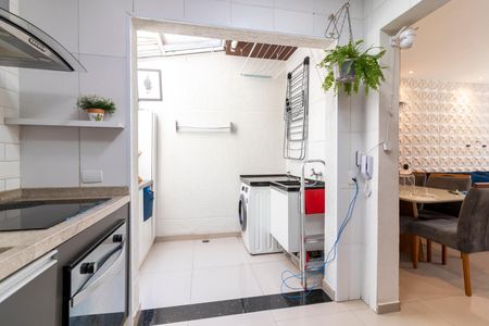 Casa de condomínio para alugar com 80m², 3 quartos e 2 vagas Casa de condomínio para alugar com 80m², 3 quartos e 2 vagasCozinha