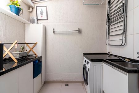 Casa de condomínio para alugar com 80m², 3 quartos e 2 vagas Casa de condomínio para alugar com 80m², 3 quartos e 2 vagasÁrea de Serviço