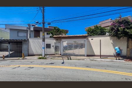 Casa de condomínio para alugar com 80m², 3 quartos e 2 vagas Casa de condomínio para alugar com 80m², 3 quartos e 2 vagasFachada do Condomínio