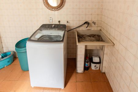 Casa à venda com 132m², 2 quartos e 1 vagaÁrea de Serviço