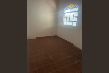 Quarto de casa para alugar com 2 quartos, 45m² em Céu Azul, Belo Horizonte