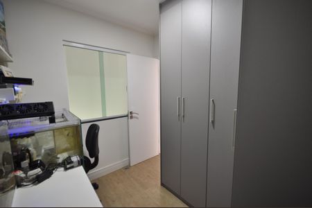 Casa para alugar com 109m², 3 quartos e 2 vagasQuarto