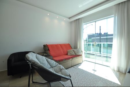 Sala de casa para alugar com 3 quartos, 109m² em Vila Rosa, São Paulo