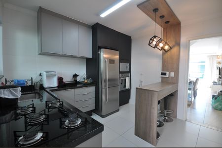 Casa para alugar com 109m², 3 quartos e 2 vagasCozinha