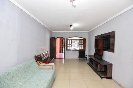 Casa à venda com 86m², 3 quartos e 3 vagasSala