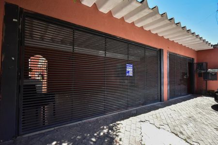 Casa à venda com 86m², 3 quartos e 3 vagasFachada