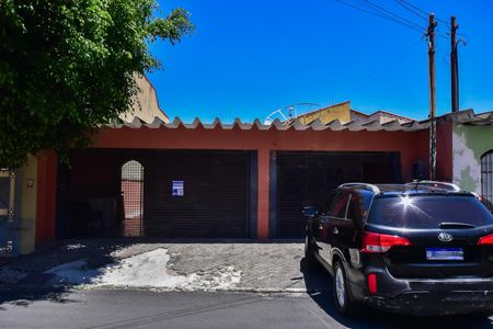 Casa à venda com 86m², 3 quartos e 3 vagasFachada