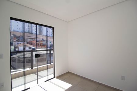 Apartamento à venda com 66m², 2 quartos e 1 vagaQuarto 2