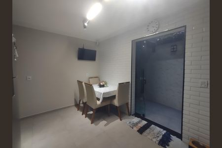 Casa para alugar com 350m², 2 quartos e 2 vagas Casa para alugar com 350m², 2 quartos e 2 vagasCozinha