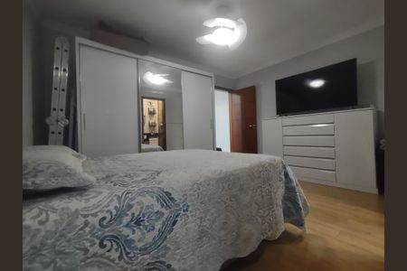 Casa para alugar com 350m², 2 quartos e 2 vagas Casa para alugar com 350m², 2 quartos e 2 vagasSuíte 1