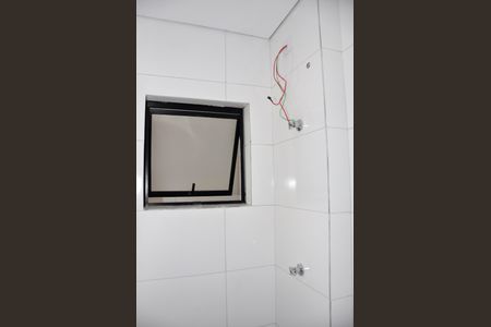 Apartamento à venda com 42m², 2 quartos e 1 vagaDetalhe - Banheiro Social