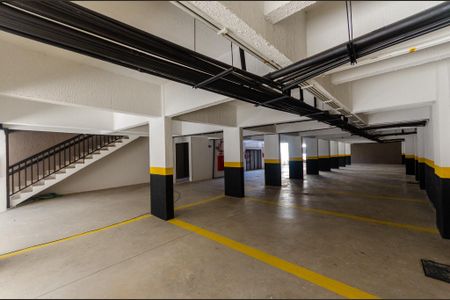 Apartamento à venda com 42m², 2 quartos e 1 vaga Apartamento à venda com 42m², 2 quartos e 1 vagaGaragem