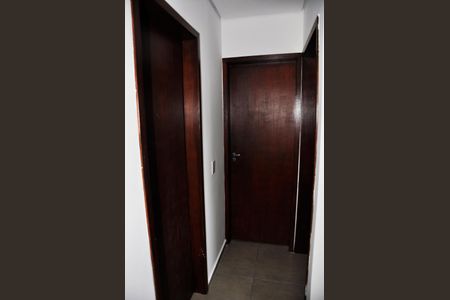 Apartamento à venda com 42m², 2 quartos e 1 vaga Apartamento à venda com 42m², 2 quartos e 1 vagaDetalhe - Corredor Quartos