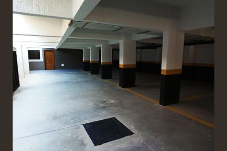Apartamento à venda com 42m², 2 quartos e 1 vaga Apartamento à venda com 42m², 2 quartos e 1 vagaGaragem