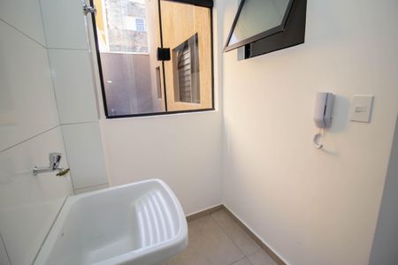 Apartamento à venda com 44m², 2 quartos e 1 vaga Apartamento à venda com 44m², 2 quartos e 1 vagaÁrea de Serviço