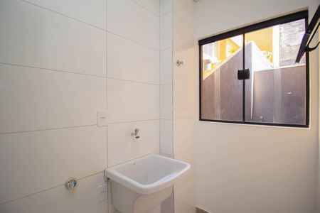 Apartamento à venda com 44m², 2 quartos e 1 vaga Apartamento à venda com 44m², 2 quartos e 1 vagaÁrea de Serviço