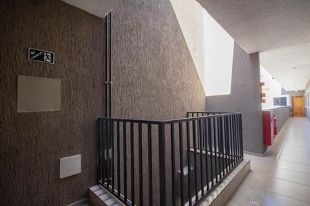 Apartamento à venda com 44m², 2 quartos e 1 vaga Apartamento à venda com 44m², 2 quartos e 1 vagaHall social