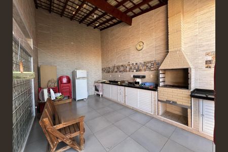 Casa à venda com 209m², 4 quartos e 2 vagas Casa à venda com 209m², 4 quartos e 2 vagasFoto 15