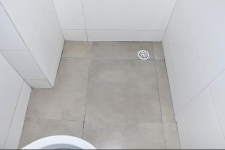 Apartamento à venda com 40m², 2 quartos e 1 vagaDetalhe - Banheiro Social