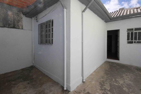 Casa para alugar com 80m², 2 quartos e sem vagaÁrea Externa