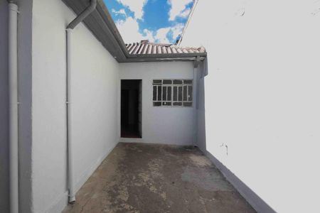 Casa para alugar com 80m², 2 quartos e sem vagaÁrea Externa