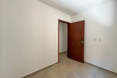 Apartamento à venda com 44m², 2 quartos e 1 vagaQuarto 1