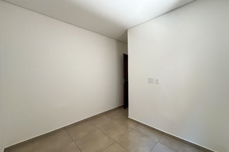 Apartamento à venda com 44m², 2 quartos e 1 vagaQuarto 2