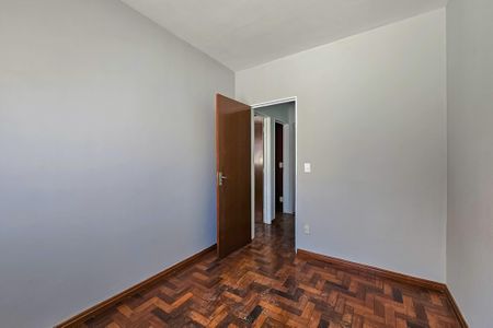 Quarto 1 de apartamento para alugar com 3 quartos, 67m² em Ipiranga, Belo Horizonte