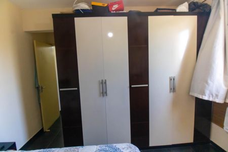 Apartamento à venda com 70m², 2 quartos e 1 vagaQuarto 2