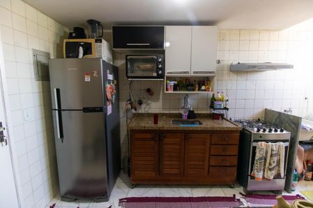 Apartamento à venda com 70m², 2 quartos e 1 vagaCozinha e Área de Serviço
