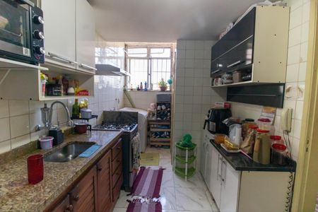 Apartamento à venda com 70m², 2 quartos e 1 vagaCozinha e Área de Serviço