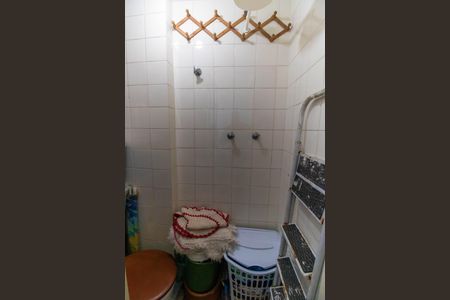 Apartamento à venda com 70m², 2 quartos e 1 vagaBanheiro de serviço