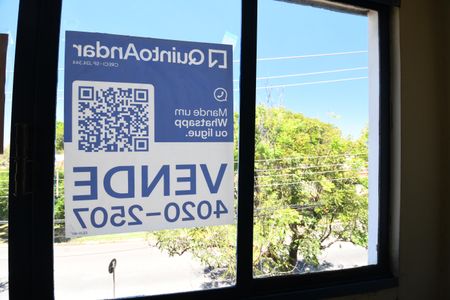 Sala - Vista de apartamento à venda com 2 quartos, 76m² em Taquaral, Campinas