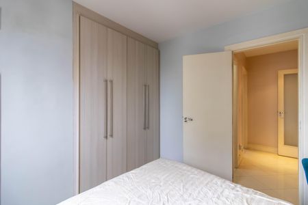 Apartamento à venda com 130m², 4 quartos e 2 vagas Apartamento à venda com 130m², 4 quartos e 2 vagasSuíte 2