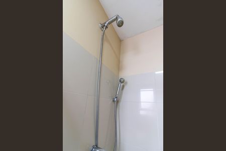 Apartamento à venda com 130m², 4 quartos e 2 vagas Apartamento à venda com 130m², 4 quartos e 2 vagasBanheiro da Suíte 1