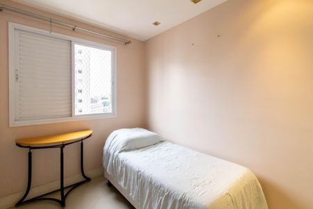 Apartamento à venda com 130m², 4 quartos e 2 vagas Apartamento à venda com 130m², 4 quartos e 2 vagasQuarto