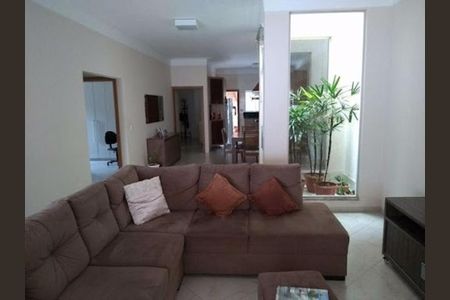 Casa à venda com 3 quartos, 170m² em Vila Maringa, Jundiaí