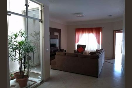 Casa à venda com 3 quartos, 170m² em Vila Maringa, Jundiaí