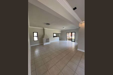 Casa à venda com 3 quartos, 400m² em Vale Azul, Jundiaí