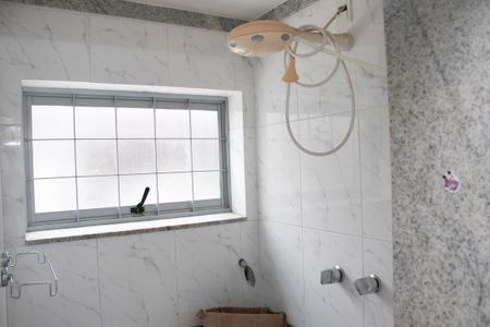 Casa para alugar com 280m², 5 quartos e sem vagaBanheiro da Suíte 2