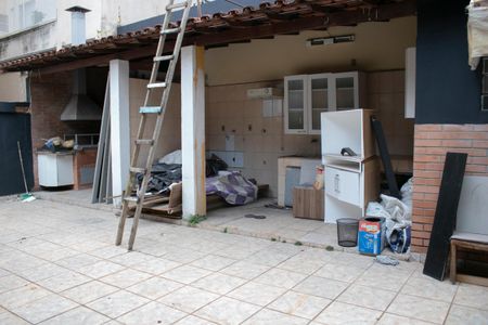 Casa para alugar com 280m², 5 quartos e sem vagaÁrea de Serviço