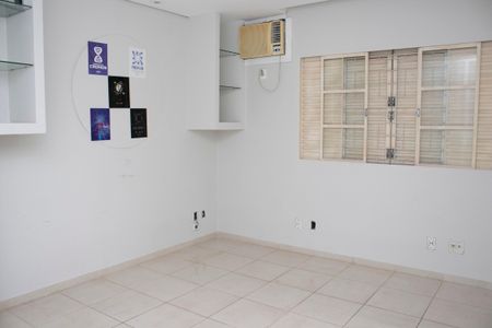 Casa para alugar com 280m², 5 quartos e sem vagaSuíte 3