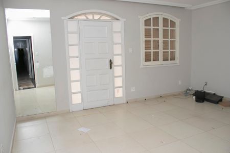 Casa para alugar com 280m², 5 quartos e sem vagaSala 