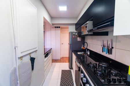 Apartamento à venda com 54m², 2 quartos e 1 vaga Apartamento à venda com 54m², 2 quartos e 1 vagaCozinha e Área de Serviço