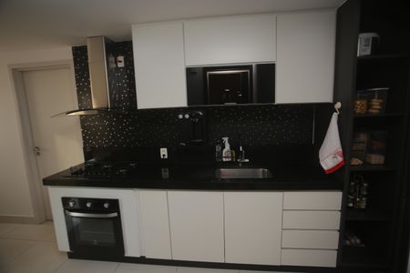 Apartamento à venda com 120m², 3 quartos e 2 vagasCozinha